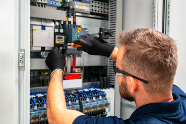 Best Commercial Electrician Services  in Eureka, CA